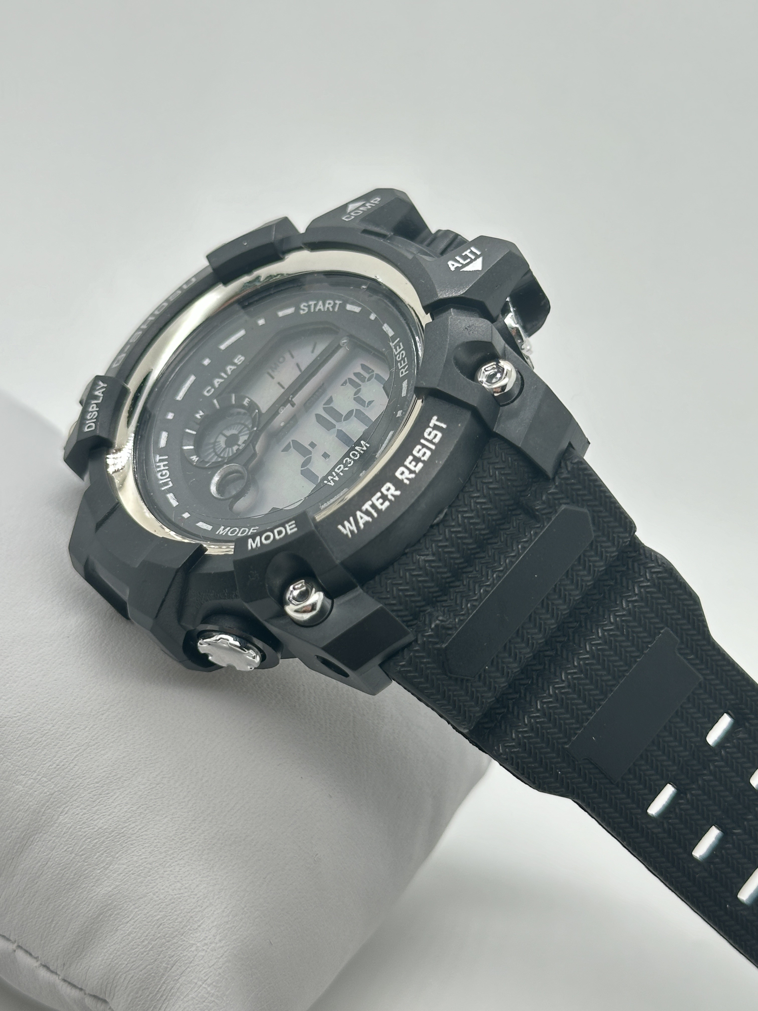 Quartz Digital Sports Watch Waterproof With Black Silicone Band