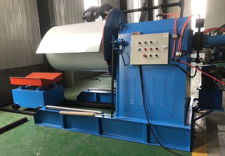 Hydraulic decoiler