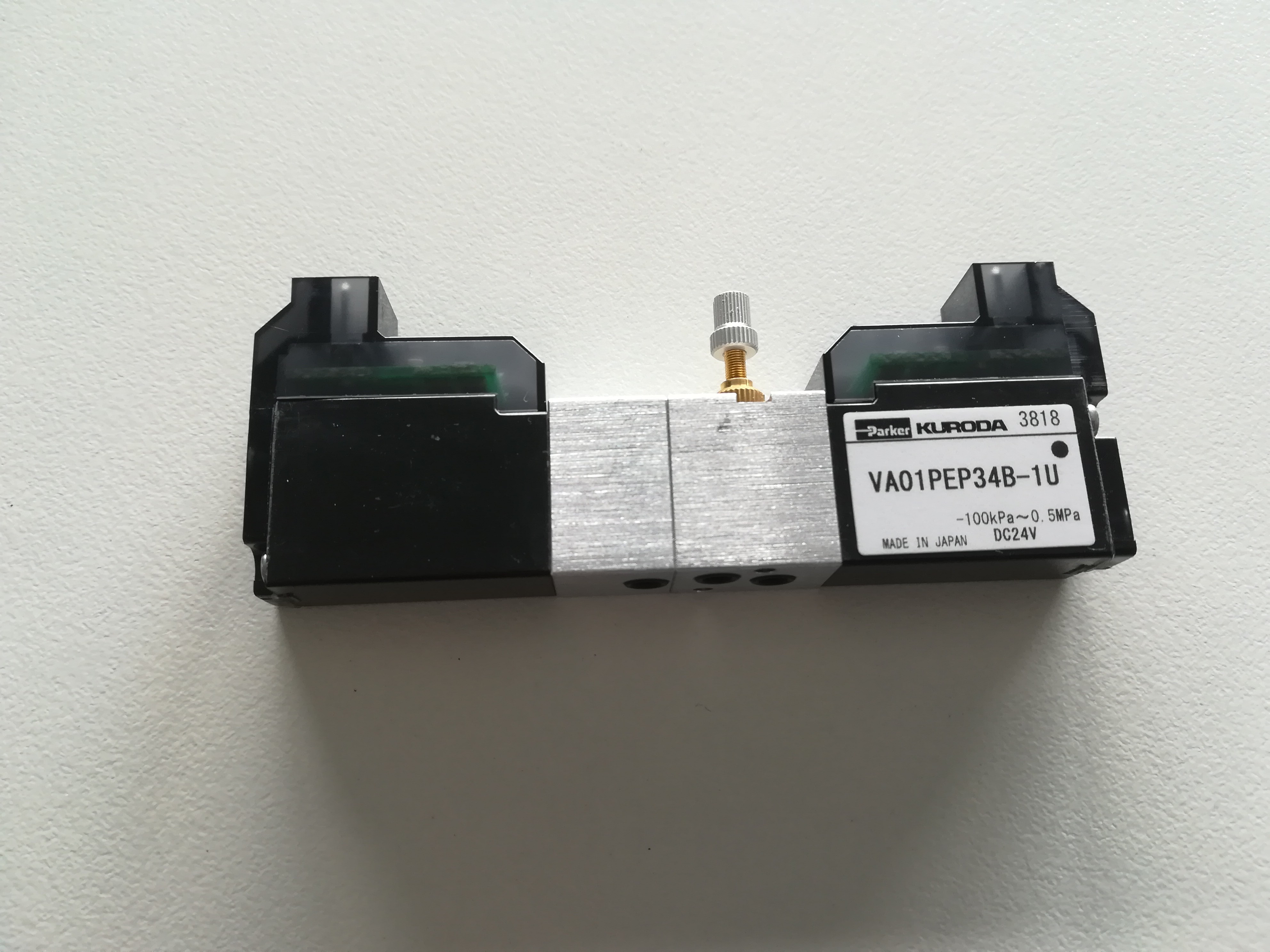 SAMSUNG SMT Machine Parts Solenoid Valve VA01PEP34A-1U VA01PEP34B-1U