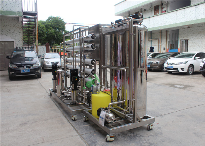 380V / 220V RO Water Treatment Plant For Medicine Or Beverage Factory