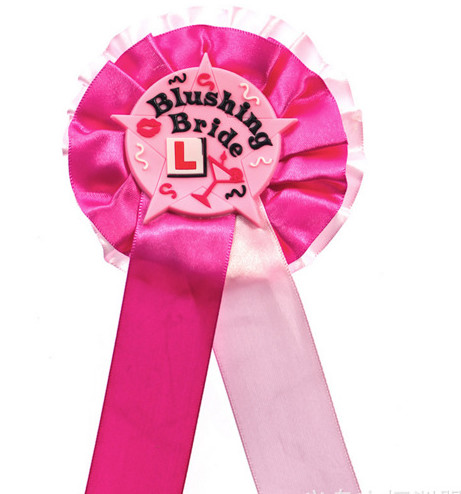 Manufacturer direct marketing horse iron cartoon chest, blank badge processing custom, festival celebration corsage.