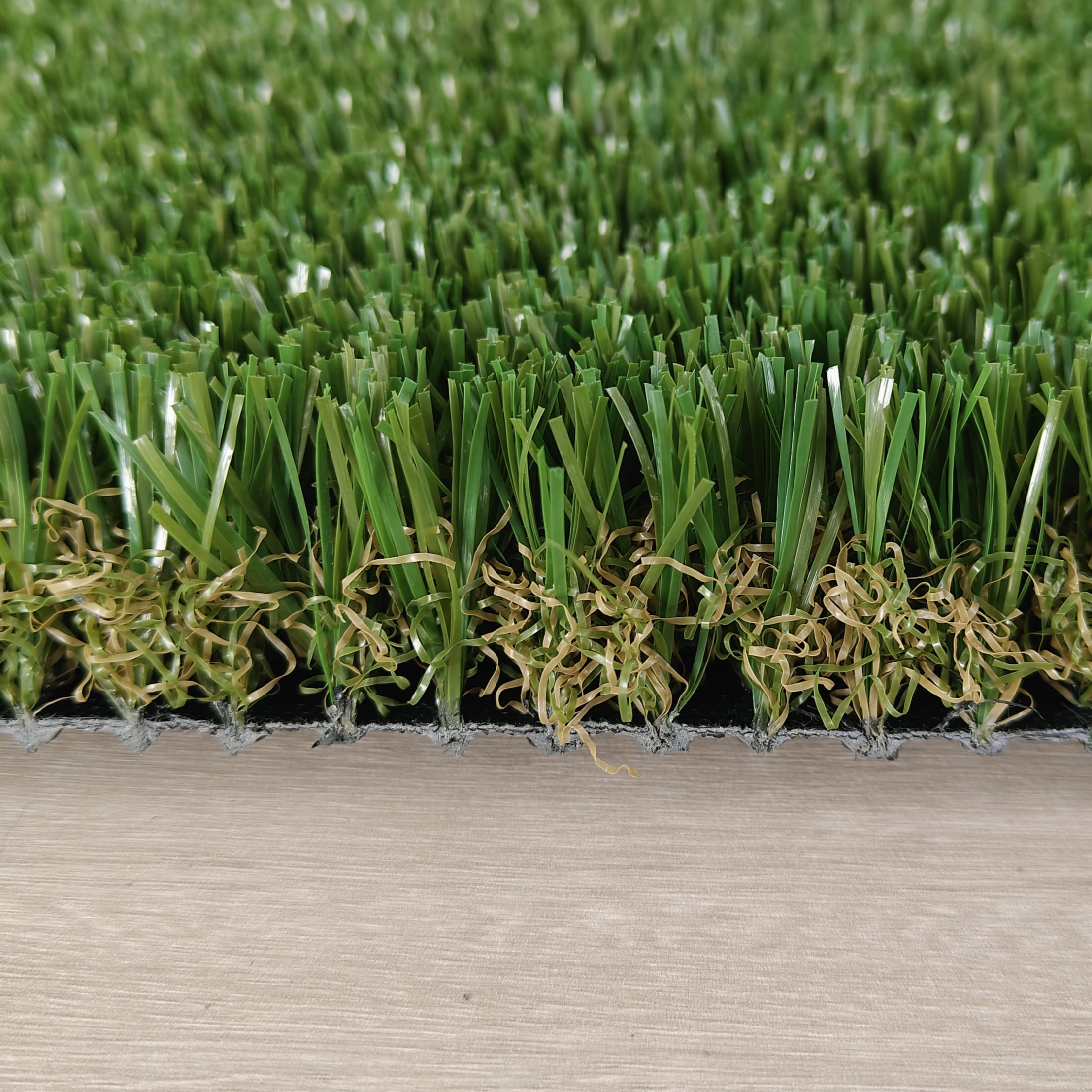 PU Adhesive 28mm 13800 Dtex Landscape Artificial Grass Double PP Backing Balconies Backyards Decorations UV Resistance Low Maintenance