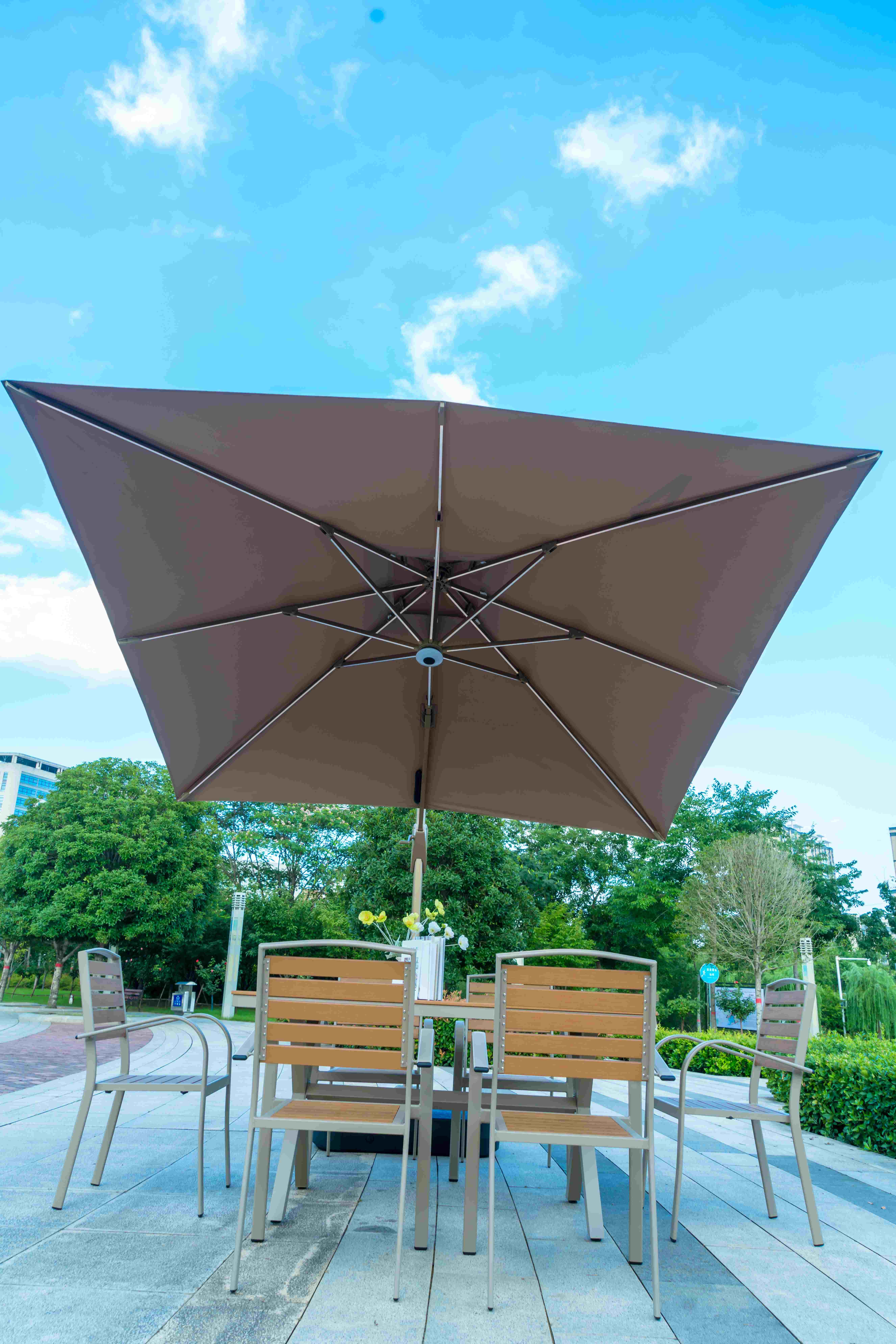 Outdoor Poly Wooden Dining Table And Chairs Plastic Wood Patio Table And Chair Set 5 Pieces Set