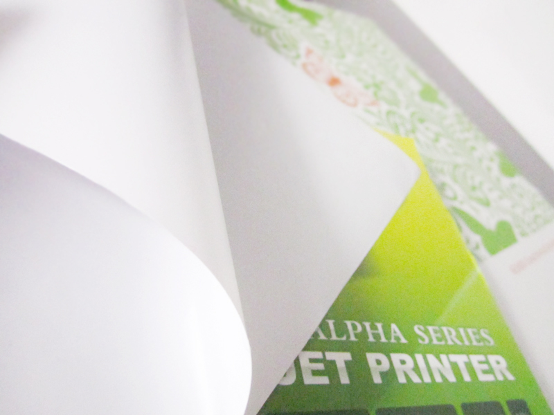 130gsm White Glossy Printable Self Adhesive Vinyl in Roll