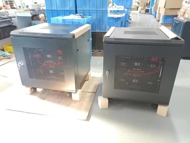 Stacked LiFePO4 Battery Solar System 48V 5KW Off Grid Power Storage Systems For Home