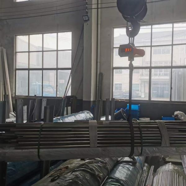 Hot Rolled 309S Stainless Steel Pipe UNS S30908 SA312 SA213 SS Pipe Diameter 1/4