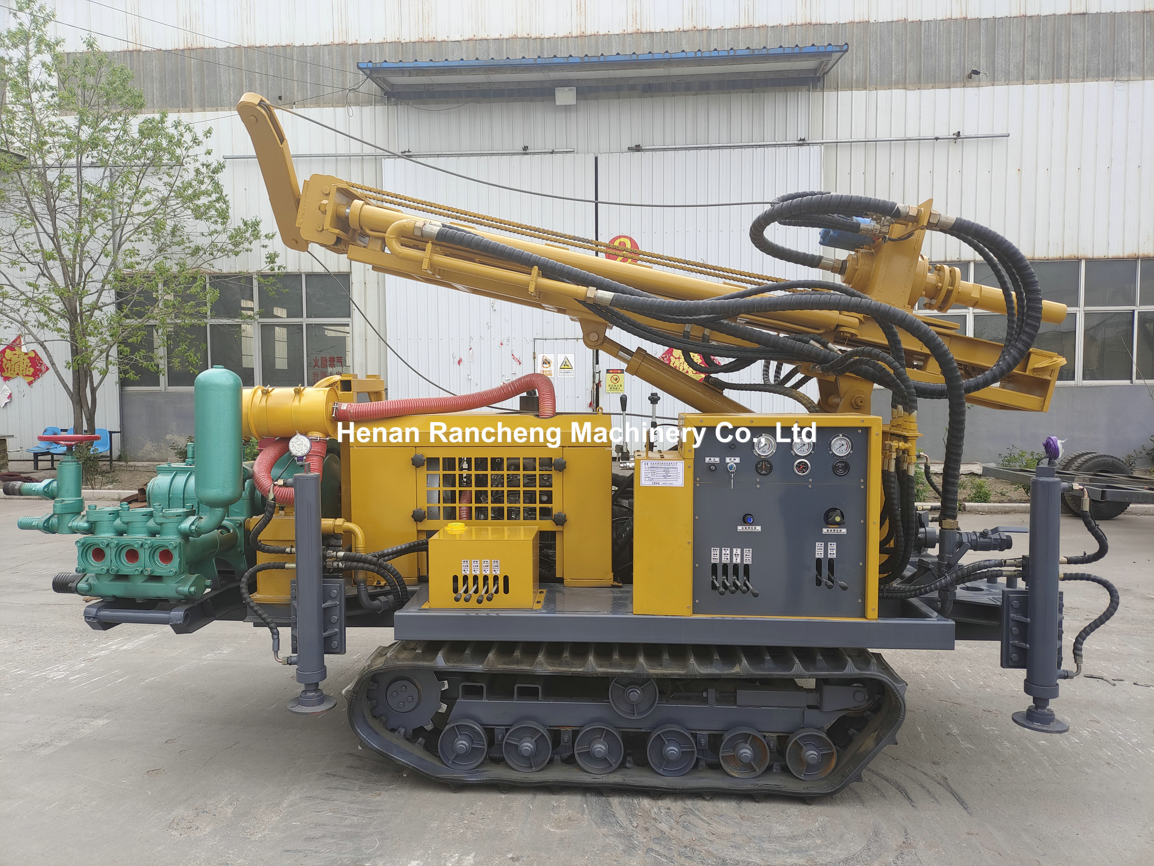 Crawler Type Hydraulic Water Well Drilling Rig For Core Drilling Rig Home Water Well Equipment 150m Depth