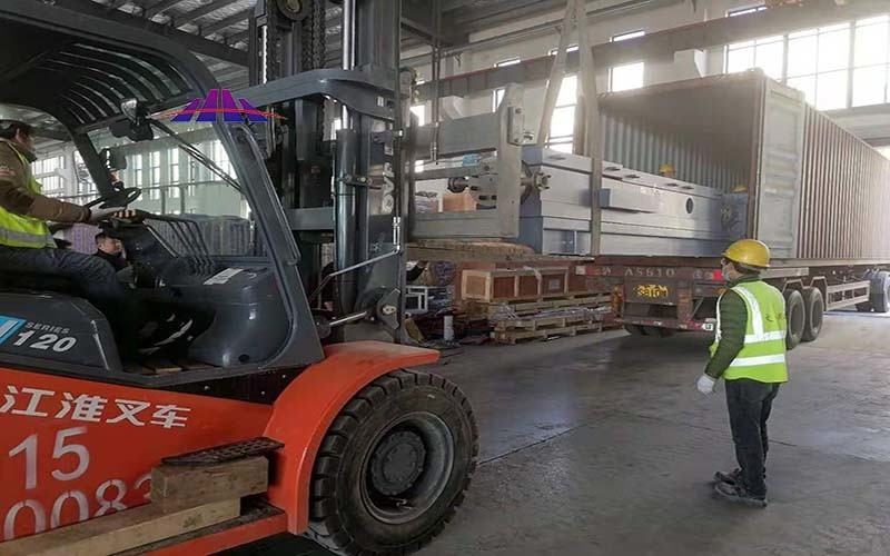 ISO Approval 1.6μM PP Meltblown Nonwoven Fabric Machine For Filter