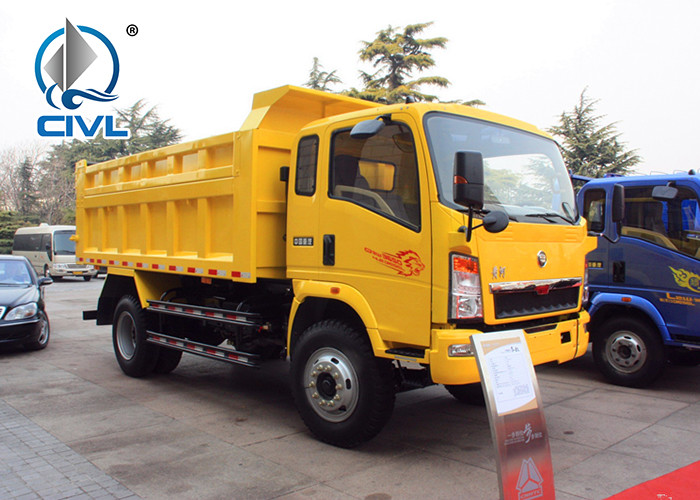 Yellow 10t Sinotruk Howo Light Dump Truck With Cummins Engine