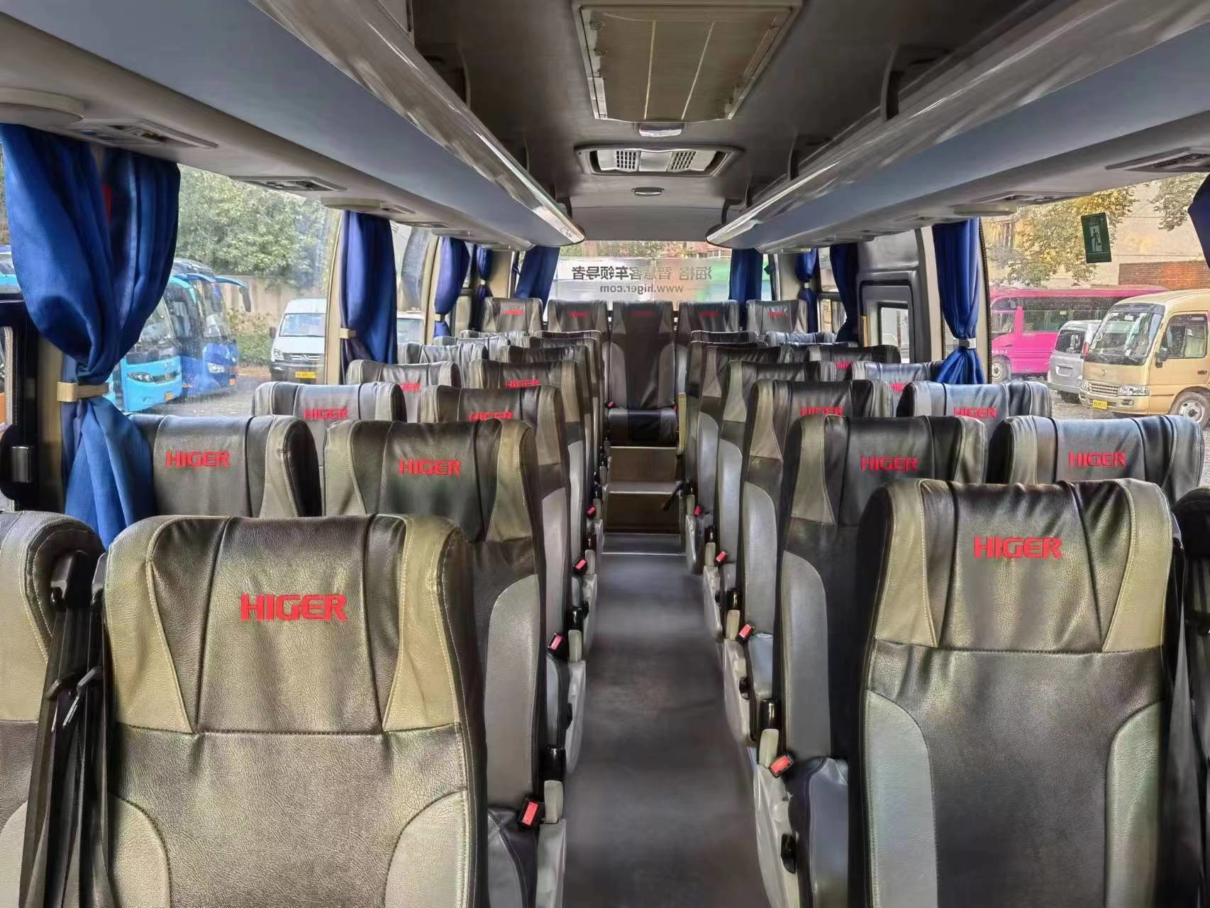 2017 Year 34 Seats Used Higer KLQ6796 Mini Bus LHD Steering Diesel Engine No Accident