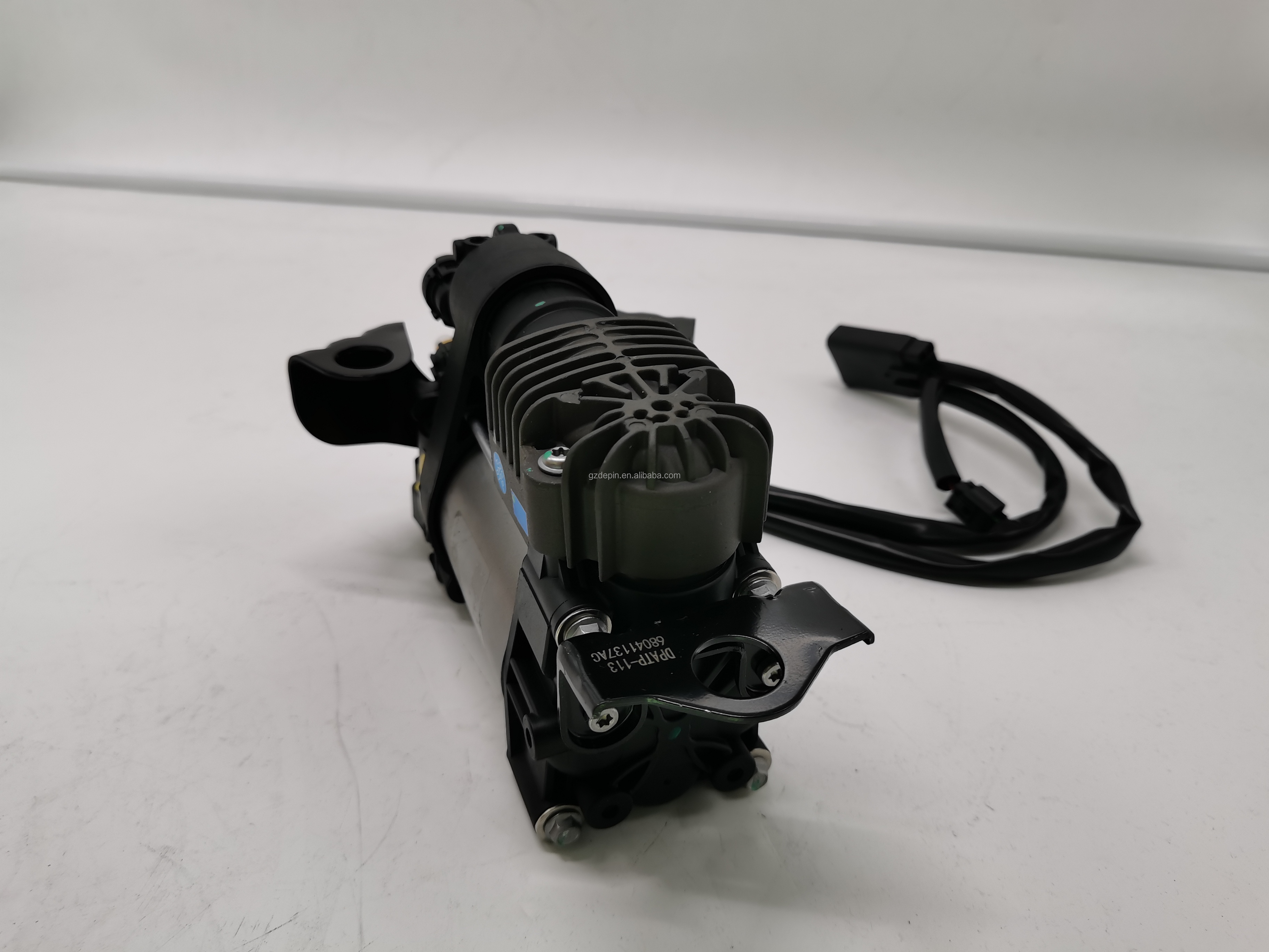 68041137AC Air Suspension Compressor Pump For Grand Cherokee Volvo XC60 XC90 Maserati Levante