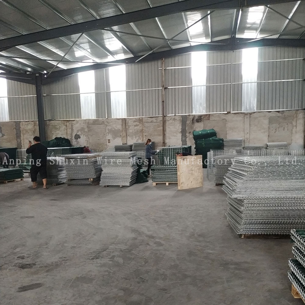 3.3mm Wire Hexagonal Mesh Woven Gabion Baskets For Bank Protection