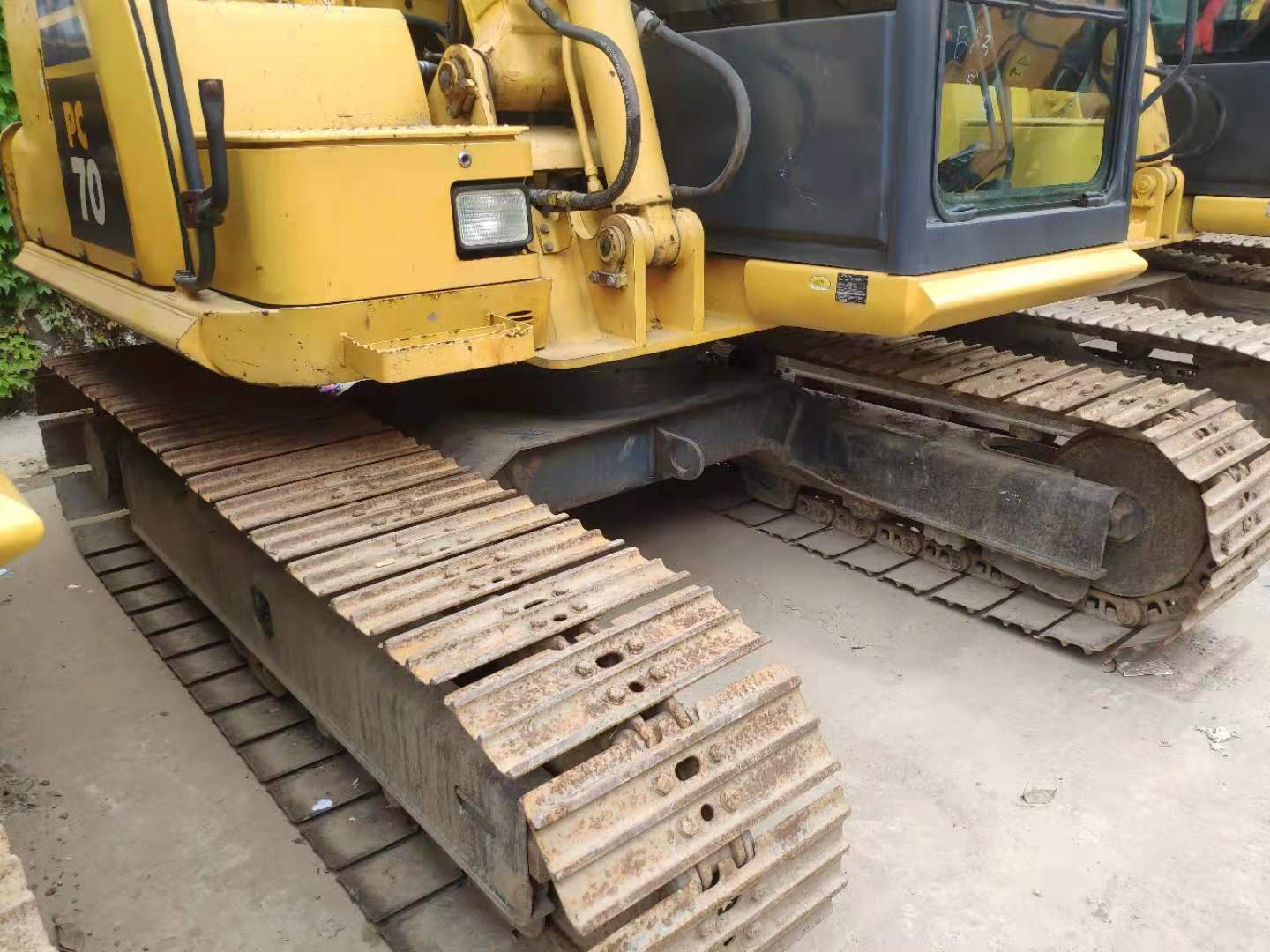 Fully Inspected Yellow Komatsu PC70-8 Excavator 20T Operating Weight Customizable Features
