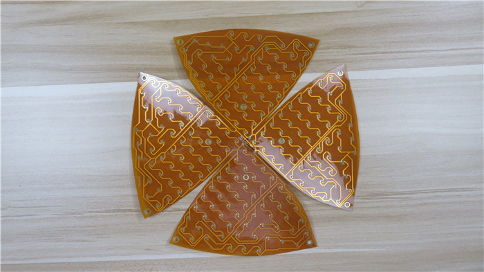 Large FPC (Flexible Printed Circuit PCB) Built on Polyimide with Yellow Coating and Immersion Gold for LED Lighting