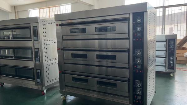Low Energy Consumption Gas Deck Oven For Bakery Breads 220V50HZ Voltage 0.3KW