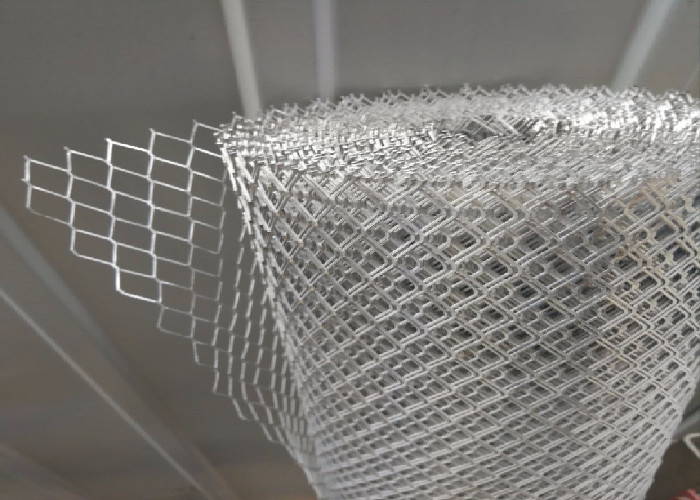 96 Inches In Length Expanded Metal Wire Mesh Diamond Hole Kind