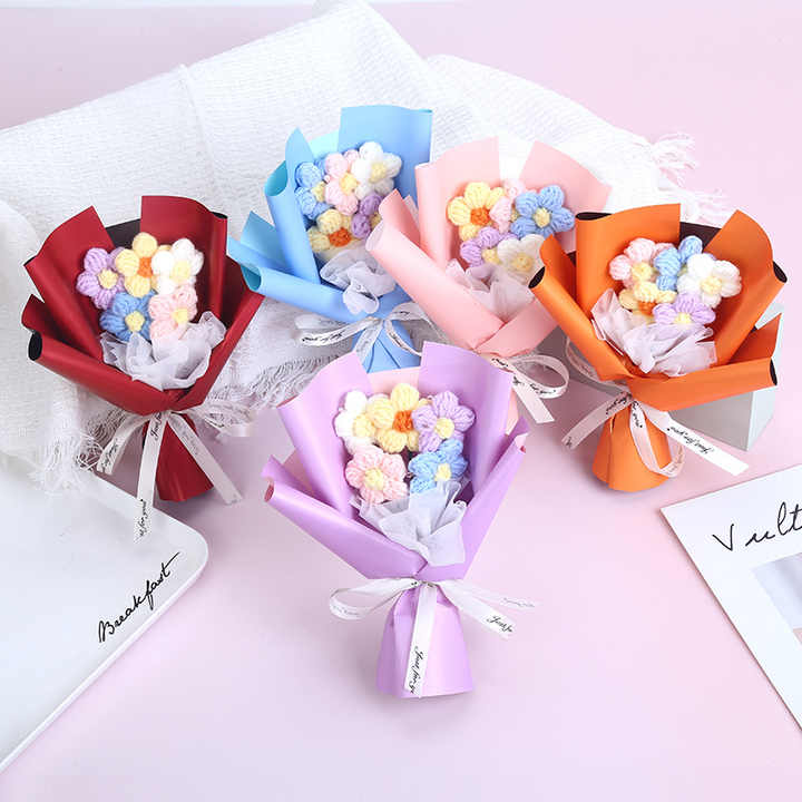 Finished Mother's  Valentine's Day Crochet Bouquet Creative Artificial Flowers Knitted Puff Bouquet for Floral Use