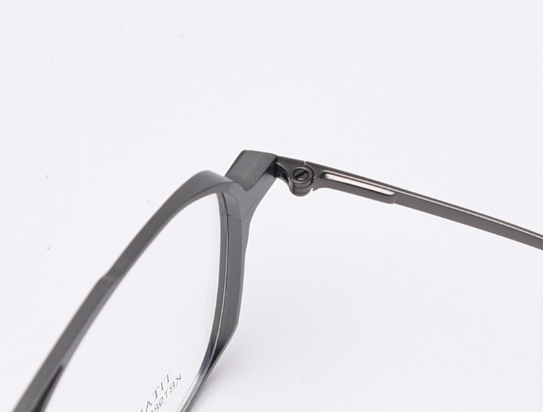Vogue Double Bridge Square Metal Optical Glasses BSCI 136MM Plain Lens