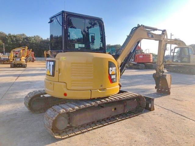 Original Japan Used Caterpillar Cat 303 Excavator 6ton Mini Digger for Your Business
