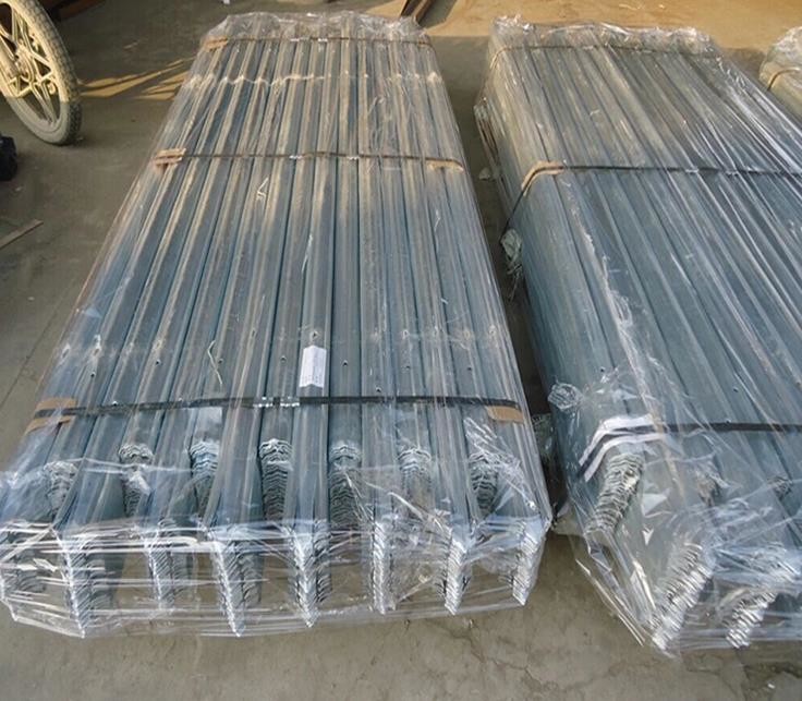 Galvanized Steel Palisade Fencing Easily Assembled Powder Coated Durability