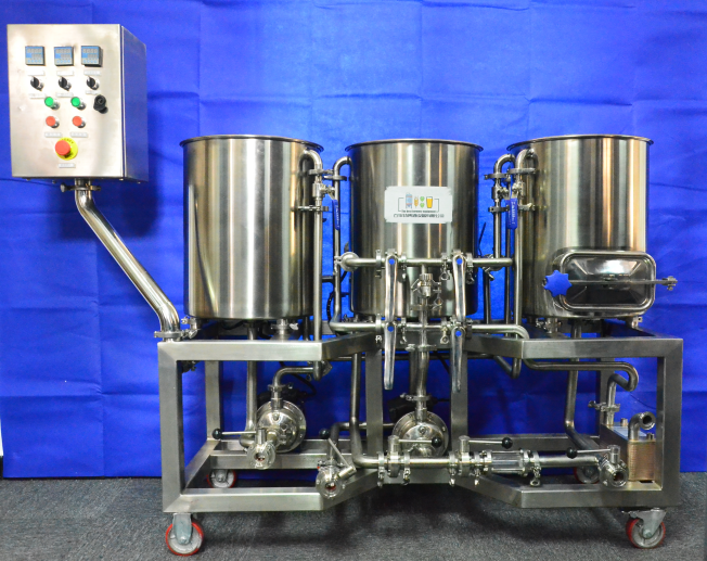 Manufacturing Plant Micro Craft Beer Brewing System with 2.1*0.83*1.53m Package Size