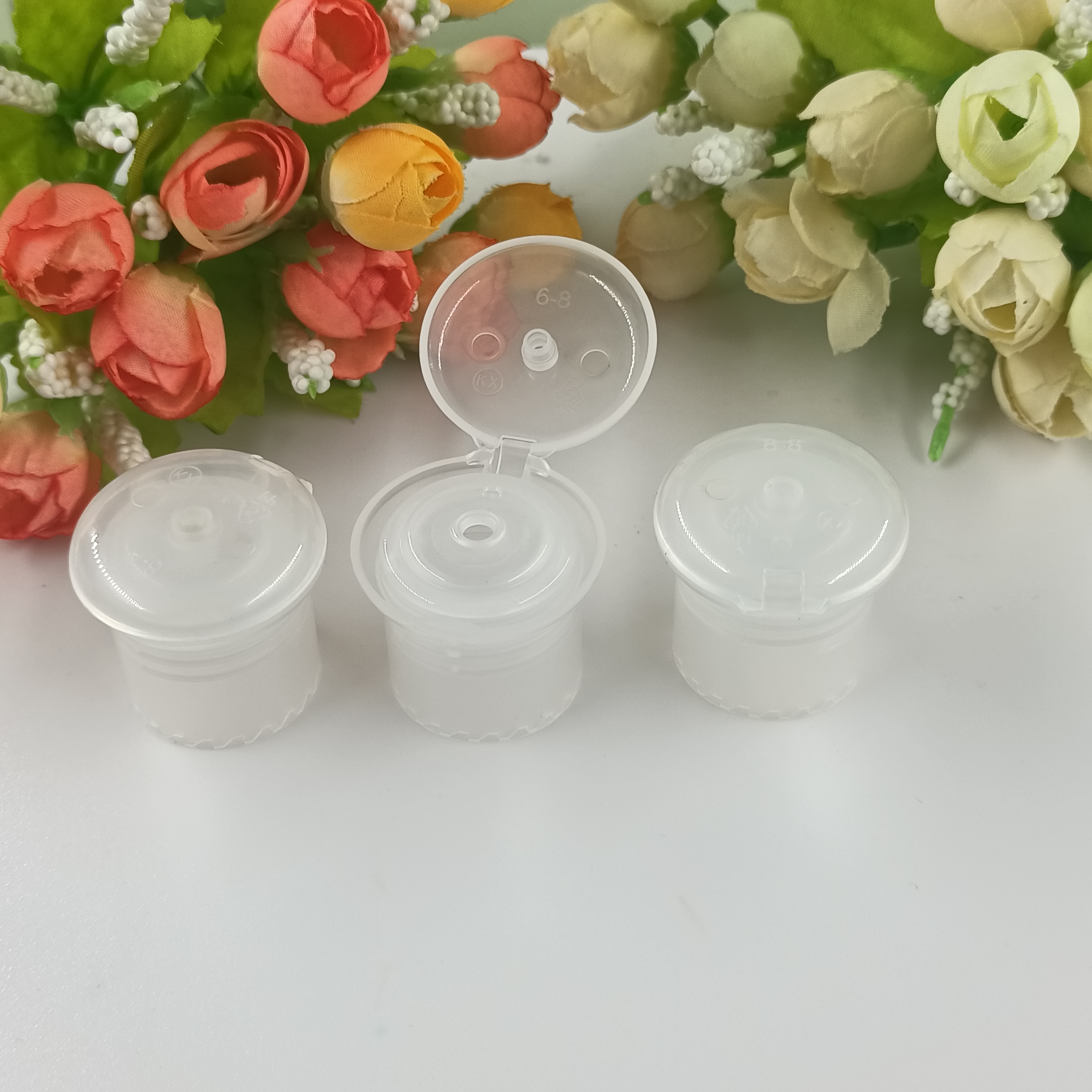 24mm Round Transparent Cylindrical Plastic Flip Cap for Bottle Custom Order Accepted
