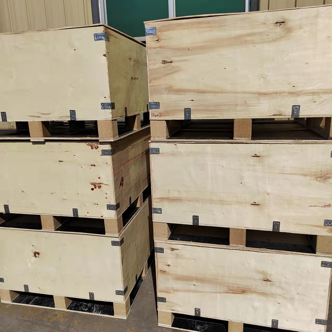 package-img