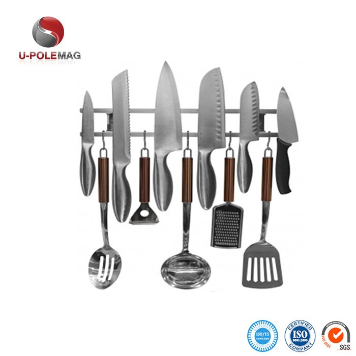 Upgrade Your Kitchen with a Magnetic Knife Set and Bamboo Acacia Walnut Storage Block