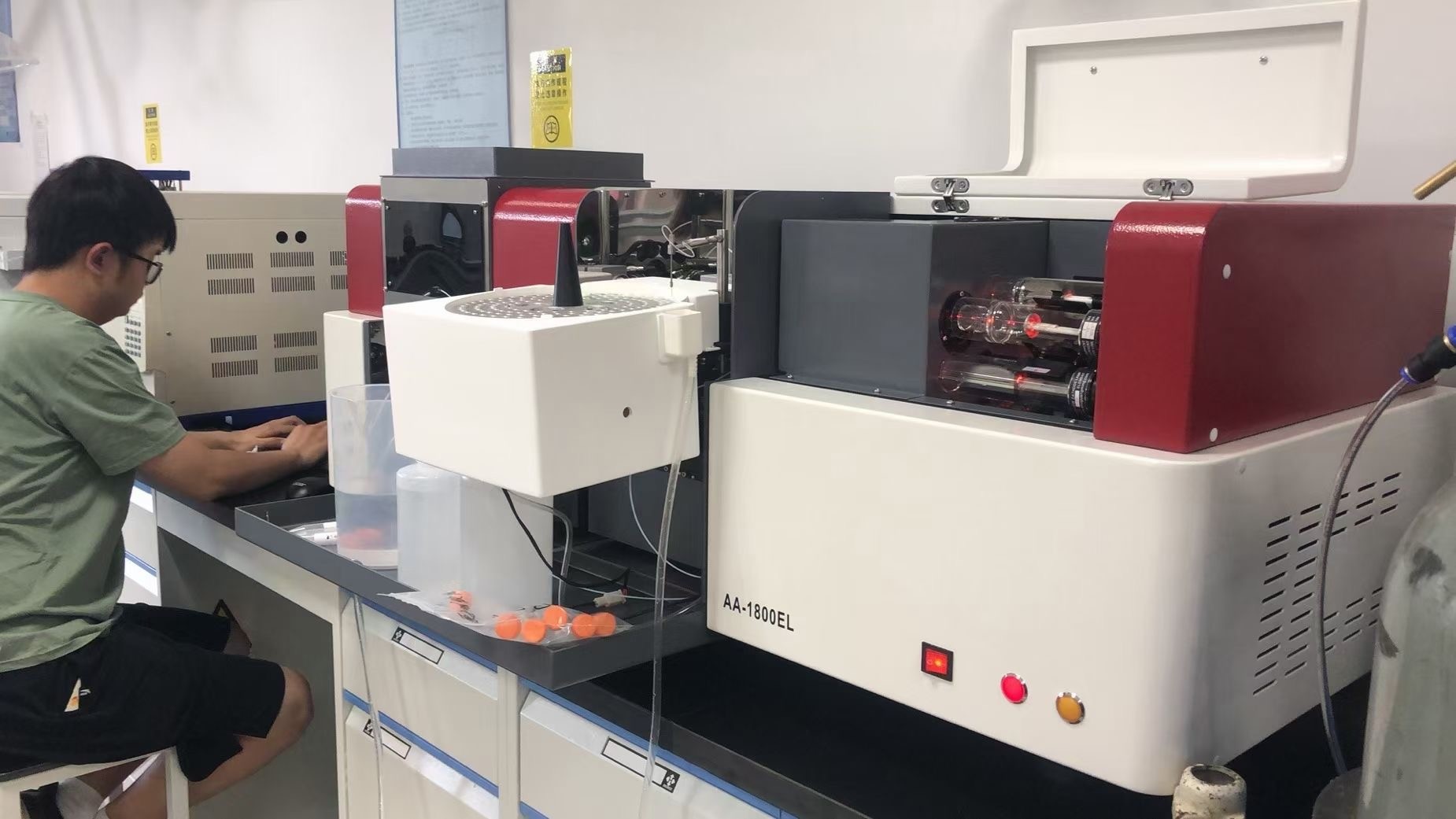 Macy Lab Spectrophotometer Aas 6 Lamps Manual Turret Single Flame