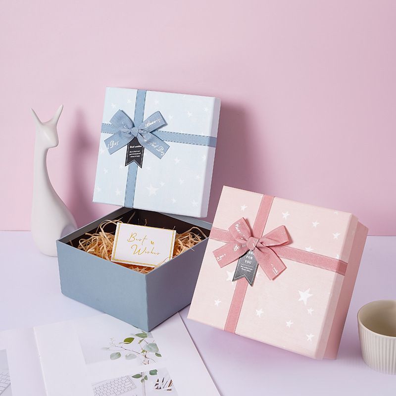 Fashionable Top Grade China Wholesale Custom Logo Packaging Boxes Luxury Lid and Base Paper Carton Box with Ribbon Bow-Tie for Wedding Gift