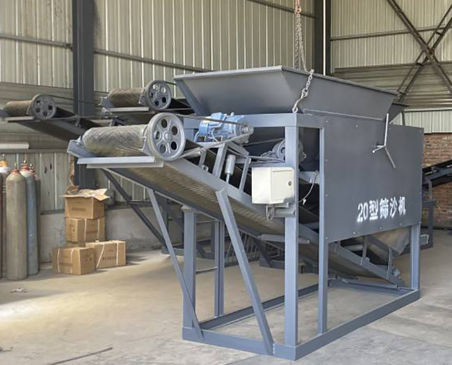 Sand And Stone Separator Mobile Vibrating Sand Screen Machine 500mm 2.3*1.1m
