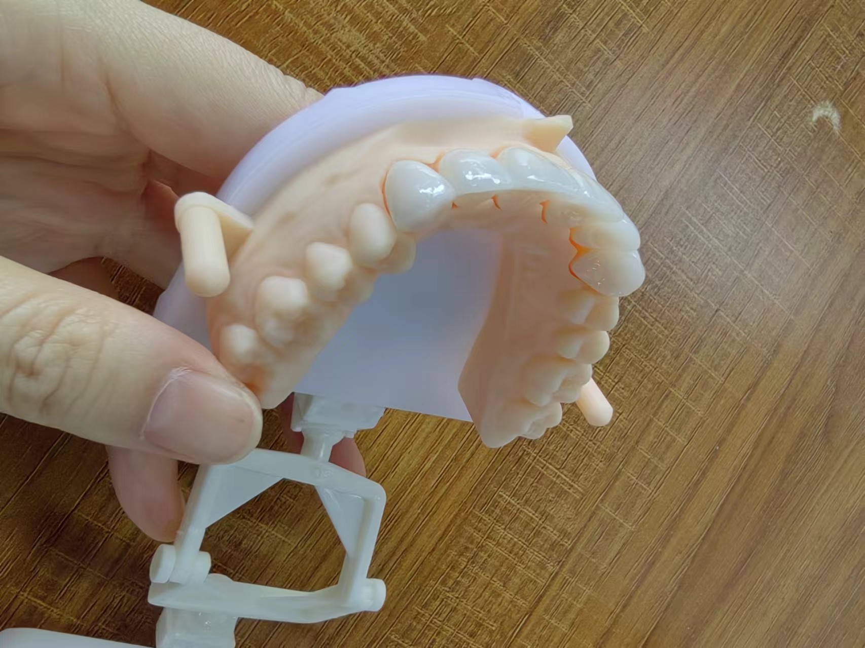 Natural Looking Layered Zirconia High Strength Zircon Multilayer Rectangular