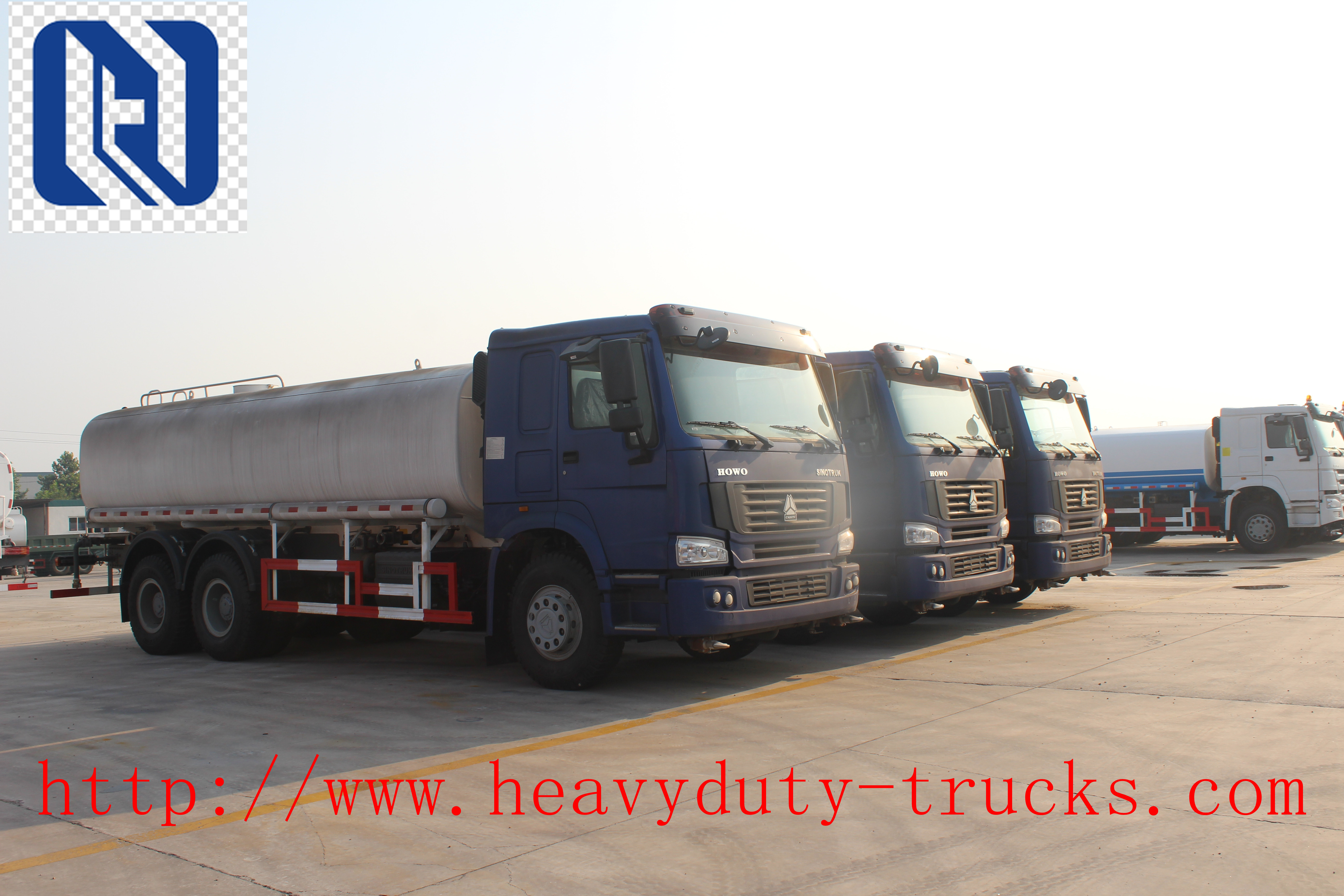 4X2 Sinotruk HOWO Sewage Suction Truck Cleaning Trucks with High Pressure Cleaning and Waste Water Suction Tank
