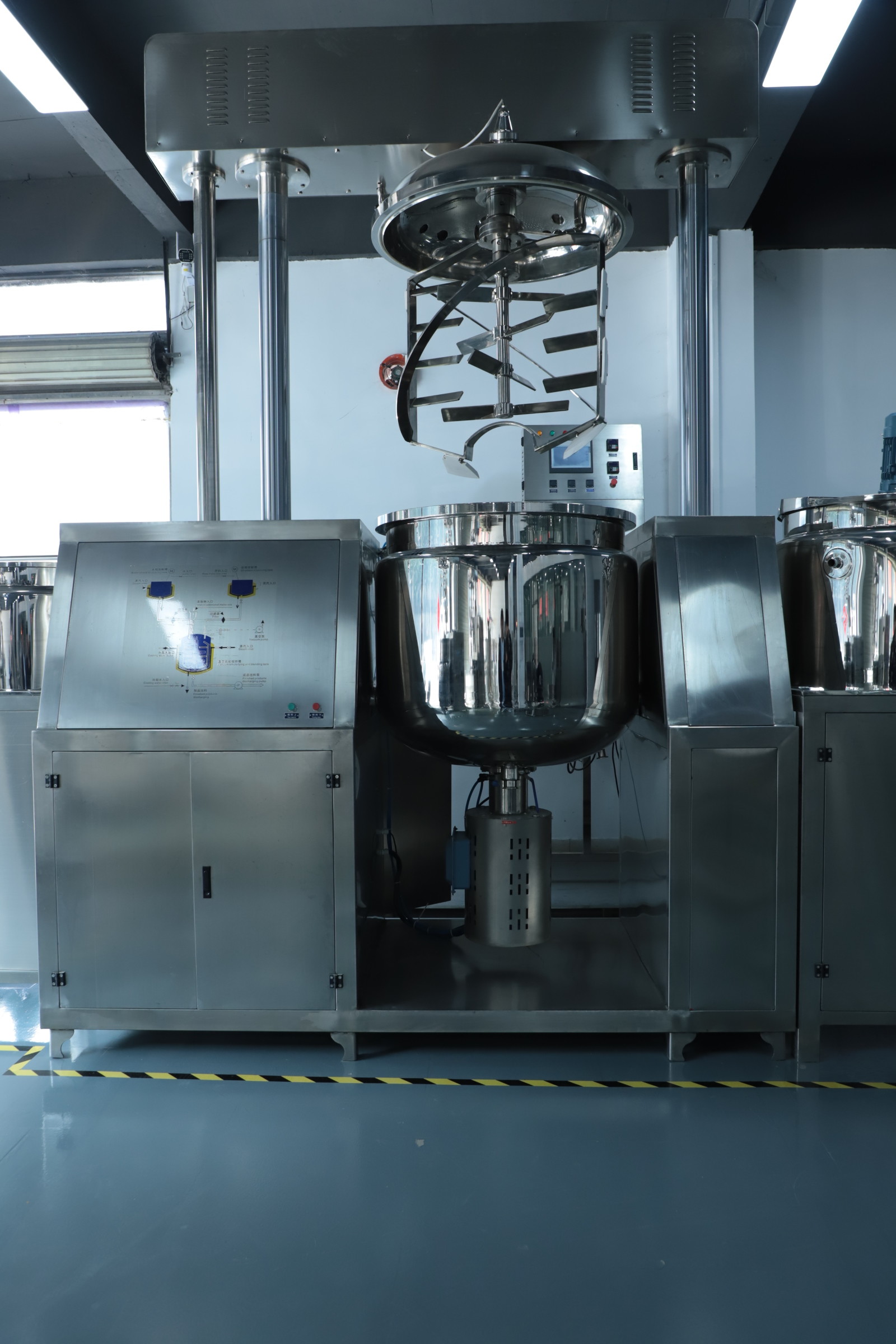 PLC Control SS Mixing Vessels Capacity 50-5000L Steam Electric Hot Oil Heating