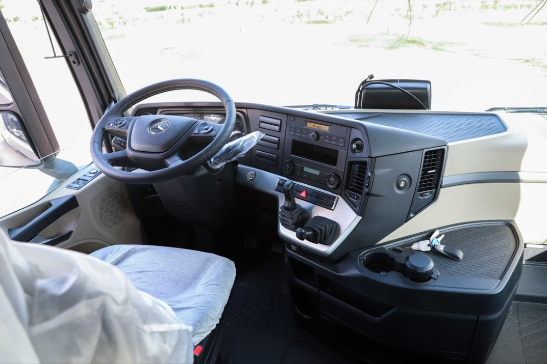 Mercedes Actros Truck For Sale Heavy Mercedes Benz Truck 530HP 6X4 Tractor