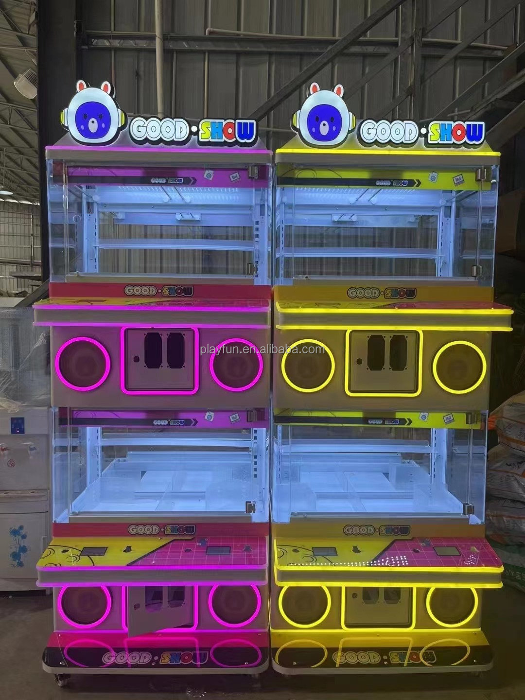 Playfun New Lightful Happy House 4 Players Good Show Boutique Doll Machine Coin Catch Toy Crane Game Machines