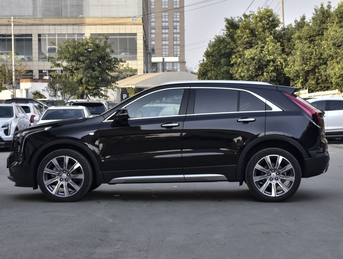 Cadillac XT4 2022 4WD Gasoline Plus 48V Light Hybrid 5 seats SUV