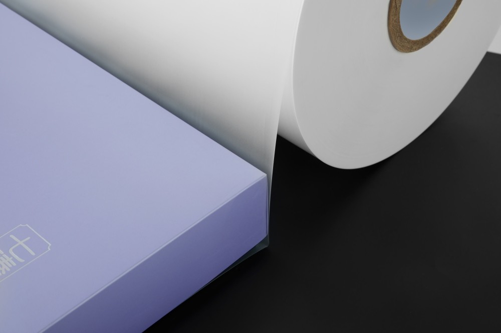 Light-Diffusing Substrate Cellulose-Adherent Functional Laminate BOPP Film as Substrate Multiply Extrusion Processing