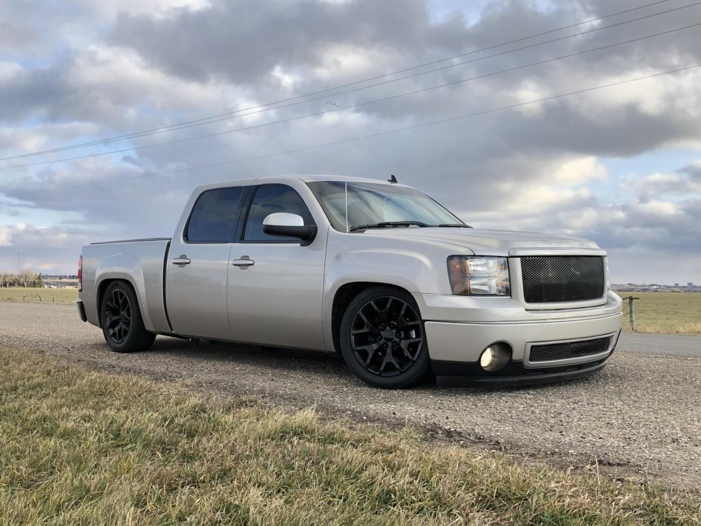 22" Rims Chevrolet Replica Wheels Silverado Tahoe Yukon Sierra Chrome GY Eagle 5656