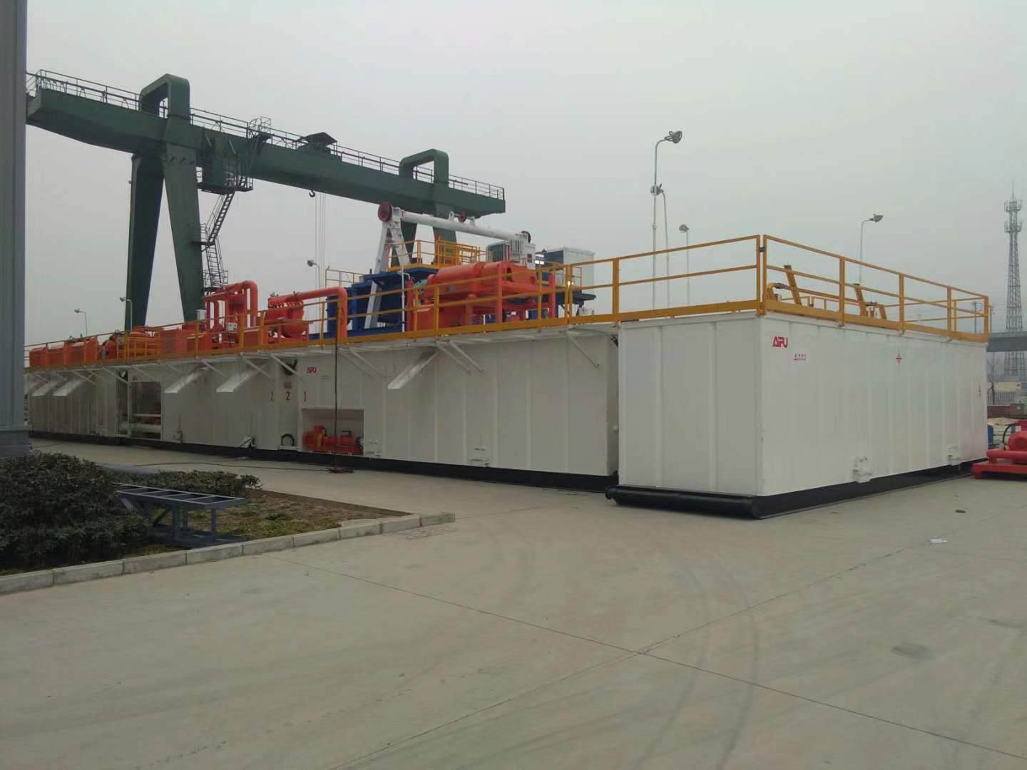 Drilling fluids system