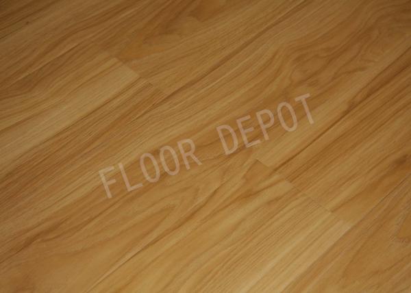 Office 12mm Thickness Solid Wood Laminate Flooring AC4 E1 Density 840 Embossed