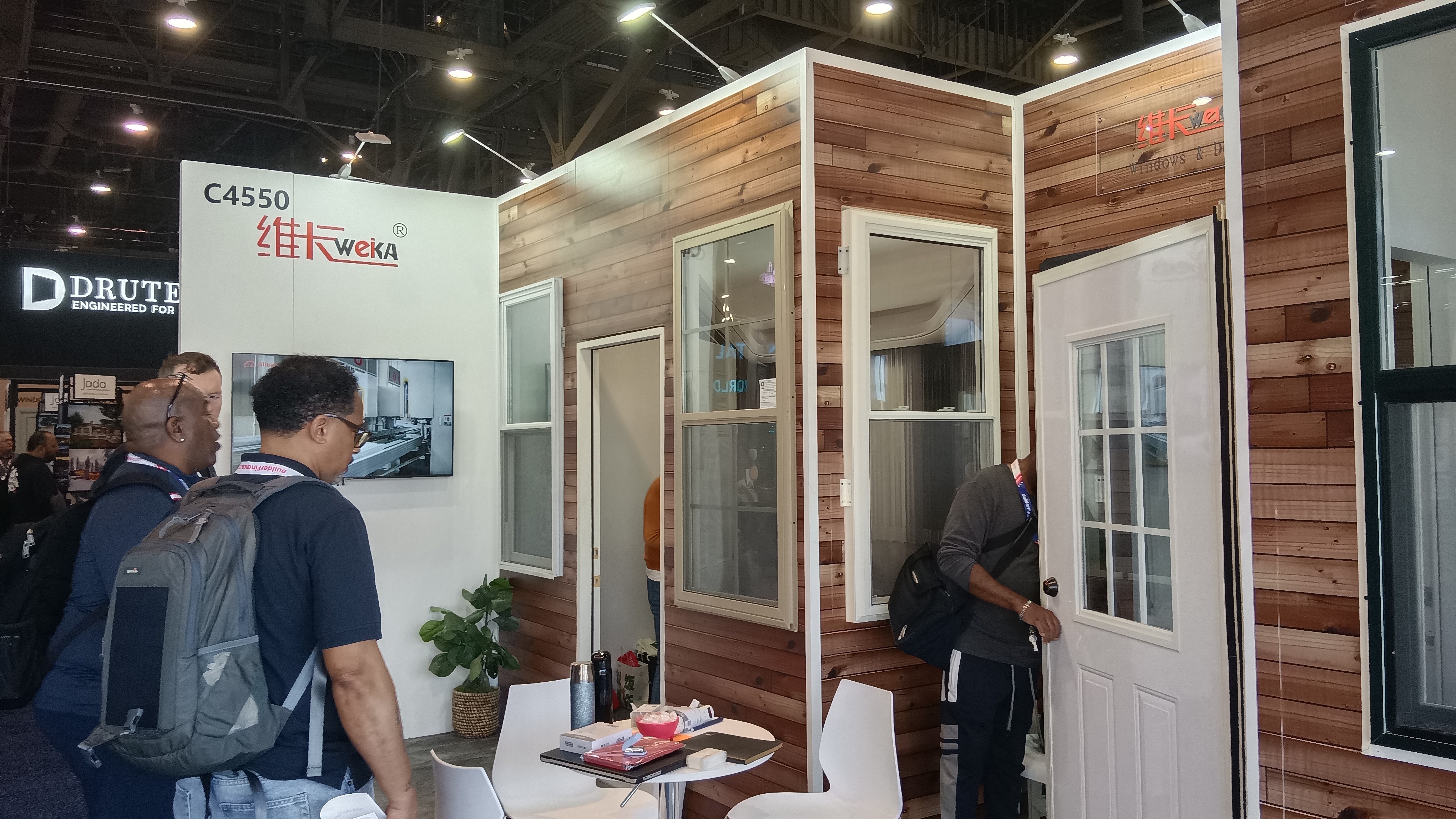 Best Design Octagonal Fixed Glass Top Hung Aluminium Alloy Woodgrain Windows