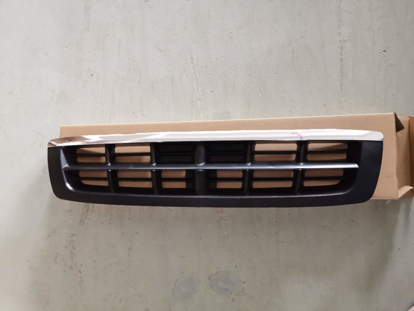 Hyundai Kia Truck K2700 Big Eye Car Front Bumper Grille Black Plastic