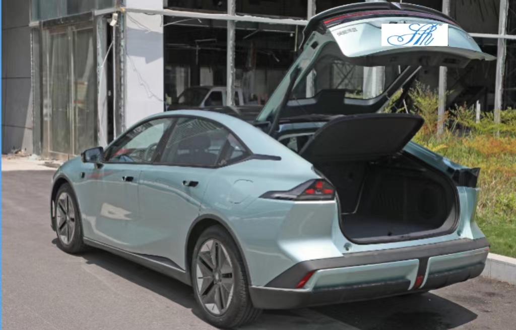 Mileage 1-25000 Miles Chana SL03 AI-Enabled Electric Car with ABS and Low Mileage