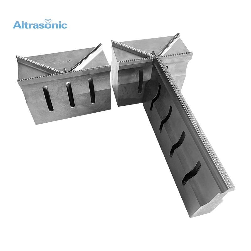 200*20mm 250*20mm Ultrasonic Tooling For Welding Machine Horns