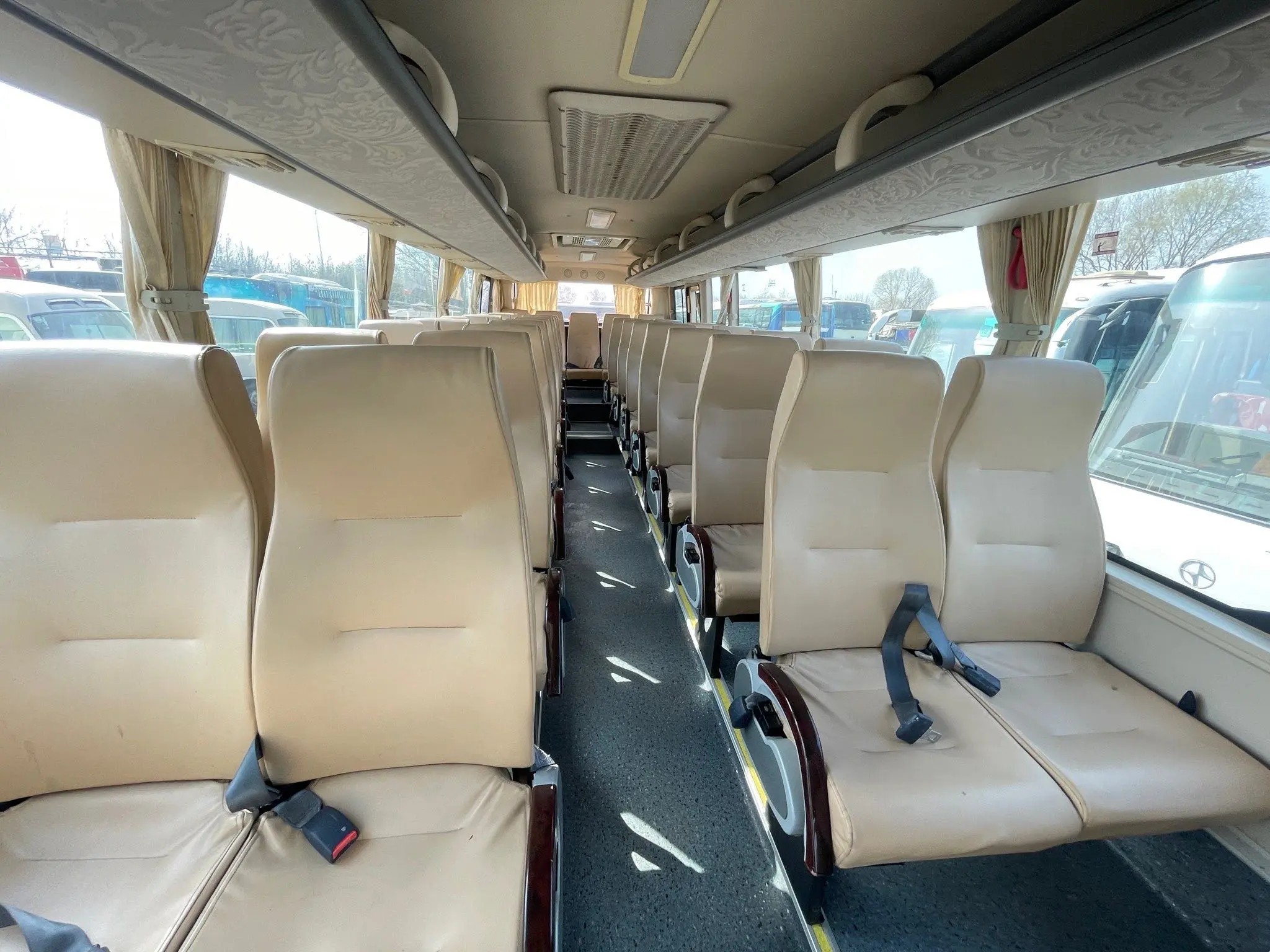 Old Coach Bus 37 Seats Manual Transmission LHD Rear Engine Used Golden Dragon XML6857 Air Conditioner