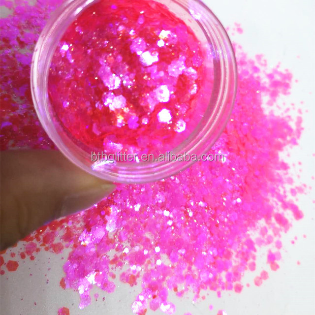 Add a Touch of Sparkle to Your Tumbler Slime with Iridescence Chunky Mixed Glitter Powder