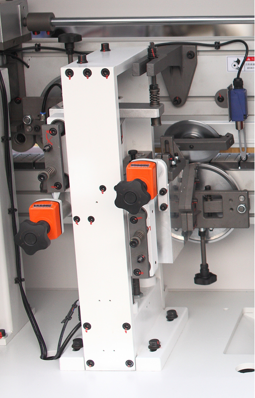 Wood Edge Lipping Machine With EVA Gluing System For Narrow Parts 10.3kw