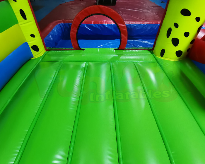 Yellow Dog Bounce House Tarpaulin Inflatable Water Slide With Pool