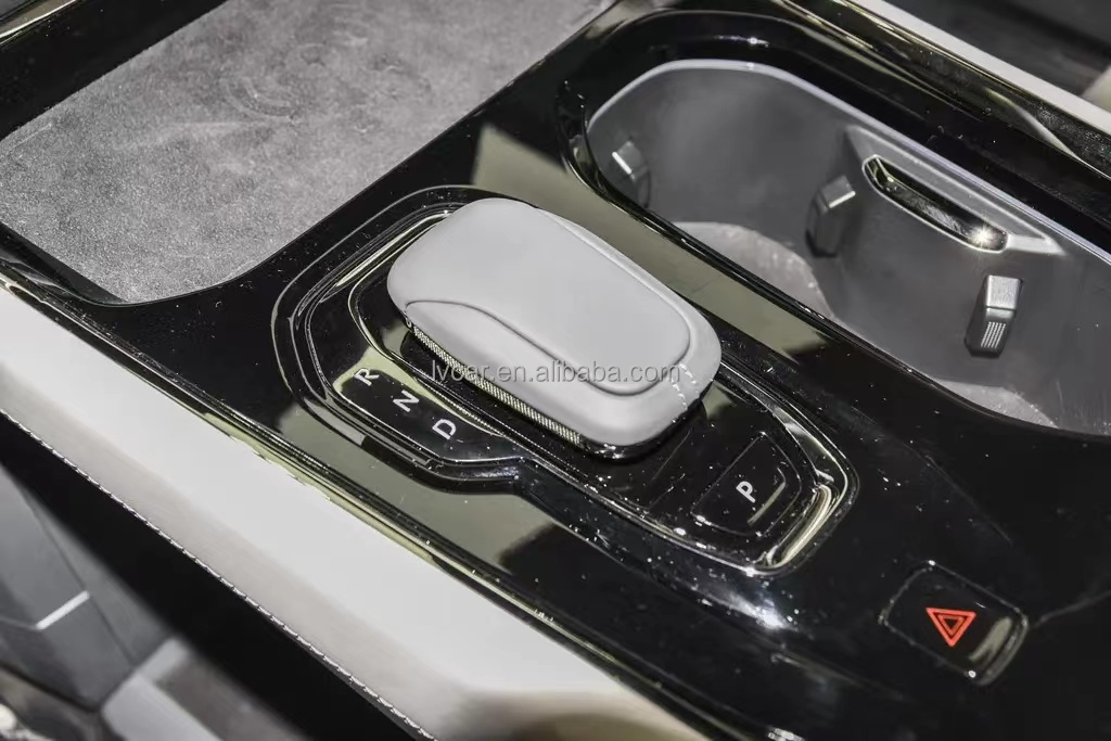 Experience Luxury and Efficiency with Zeekr 009 Energy Six Seat Business Vehicle